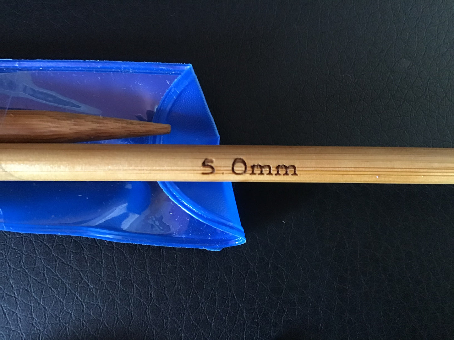 Bamboo knitting needles